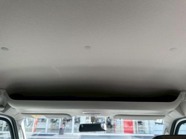 今の愛車いくらで売れるの？他社で査定して思ったより安くてショック・・・そんなお客様！是非一度WECARSの下取価格をご覧ください！お客様ができるだけお得にお乗り換えできるよう精一杯頑張ります！