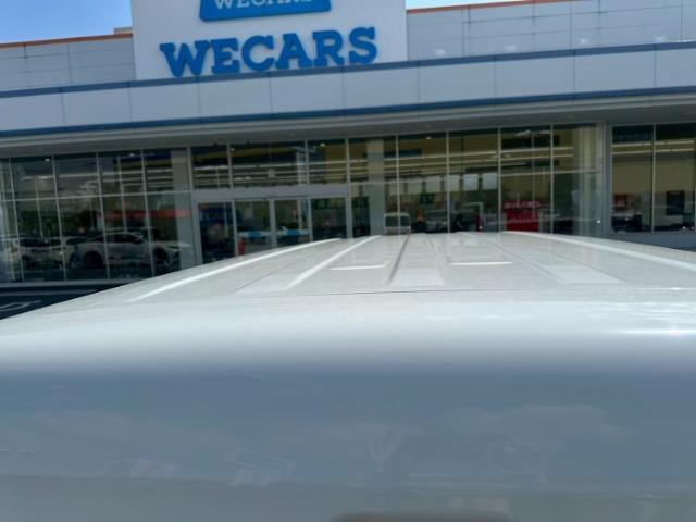 WECARSの店舗にはキッズコーナーがございます！お子様連れのお客様もごゆっくり車選びをお楽しみいただける空間です！