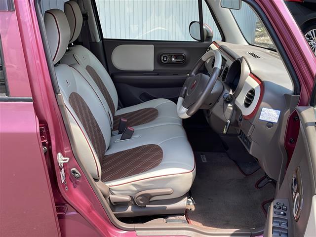 気になる車はすぐにお問い合わせください！右のカーセンサー専用無料ダイヤルから、専門スタッフがお車のご質問にお答えいたします！