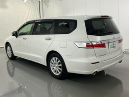弊社のお客様からのワンオーナーの下取り車で入荷しました。弊社の整備記録も有るので、安心してお乗り頂けるお車です！