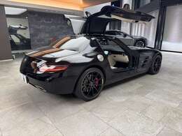 オートローンは頭金無し・120回払いまでお取扱い可能です。来店されなくてもローンの事前審査やお支払シミュレーションを行う事も可能です。