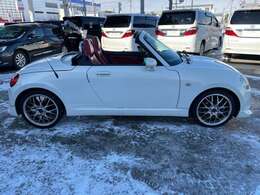 ☆地域NO。1店舗を目指して努力しております☆どうぞお気軽にお立ち寄り下さい☆高品質＆リーズナブルな車を多数展示中☆価格と品質に自信あります☆是非一度お問い合わせ下さい☆前年度販売実績400台以上！☆