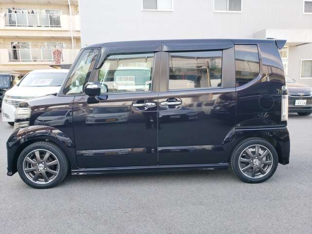 この度は数ある中古車・販売店の中から当社の車両をご覧頂き誠にありがとうございます。車の事ならなんなりとご相談下さい。