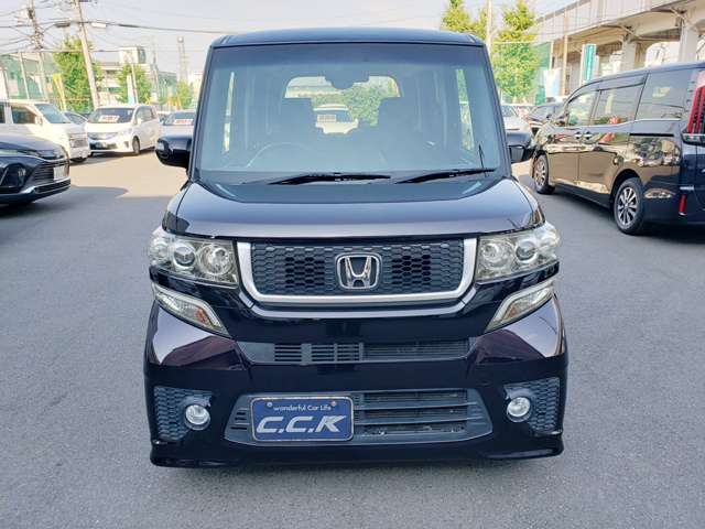 お値段以上の上質なお車ばかりを取り揃えておりますのでを是非、ご覧下さい！！