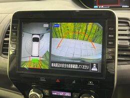 【アラウンドビューモニター】専用のカメラにより、上から見下ろしたような視点で360度クルマの周囲を確認することができます☆死角部分も確認しやすく、狭い場所での切り返しや駐車もスムーズに行えます。