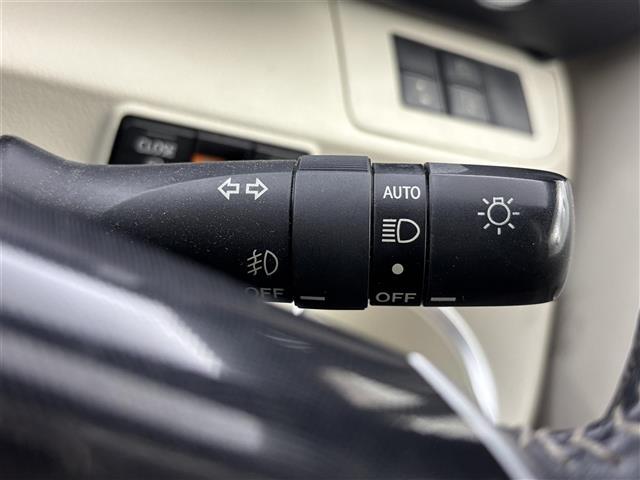 【運転席操作部】快適なドライブを楽しむための機能が装備されています！運転席から触れるので、使いやすいです！除菌プランいれていただくと、さらに清潔で安心していただけます！