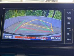【バックカメラ】駐車時に後方がリアルタイム映像で確認できます。大型商業施設や立体駐車場での駐車時や、夜間のバック時に大活躍！運転スキルに関わらず、今や必須となった装備のひとつです！