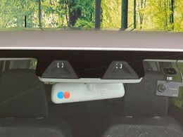 【スズキ　セーフティサポート】走行中に前方の車両等を認識し、衝突しそうな時は警報とブレーキで衝突回避と被害軽減をアシスト。より安全にドライブをお楽しみいただけます。