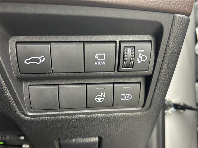 【運転席操作部】快適なドライブを楽しむための機能が装備されています！運転席から触れるので、使いやすいです！除菌プランいれていただくと、さらに清潔で安心していただけます！