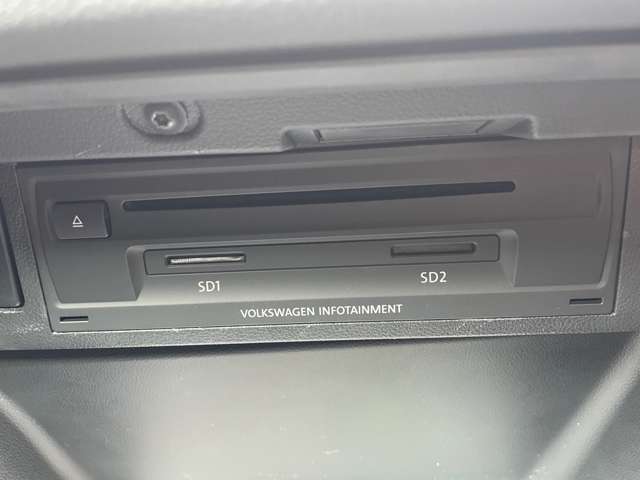 CD/DVD/SDスロット