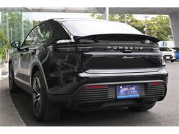 ポルシェマカン入荷しました！スポーツクロノPG・パノラマルーフシステム・20インチMacanホイール・ジェットブラックメタリック・詳細は当社HPをご覧ください！