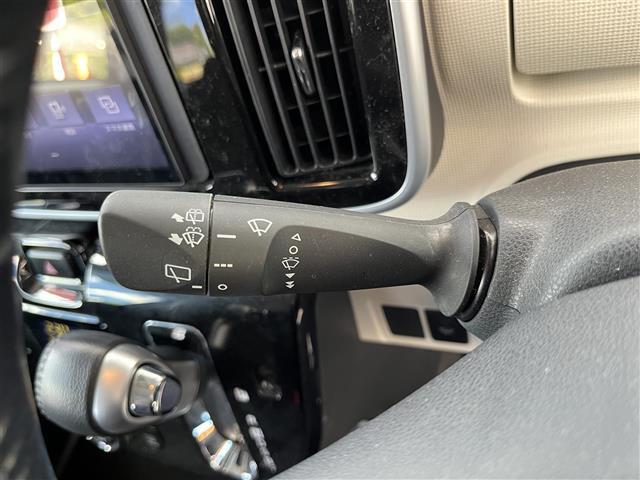 この度はガリバー高知土佐道路の在庫をご覧頂きまして、有り難う御座います。ガリバーグループの新鮮在庫を販売しております！保証、コーティング、ローン、保険など様々な商品をご用意しております。