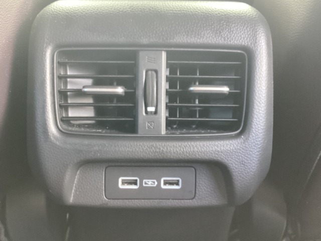 USB、充電も充実しています