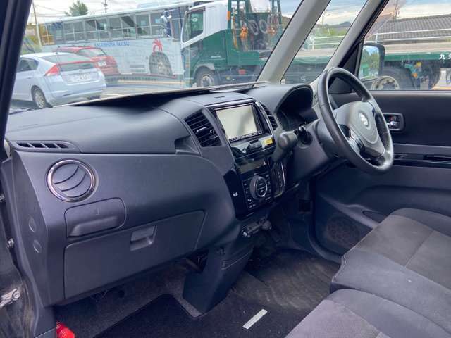 リーズナブルな車輌を豊富に取り揃えております。ぜひ一度ご来店下さい。お待ちしております。