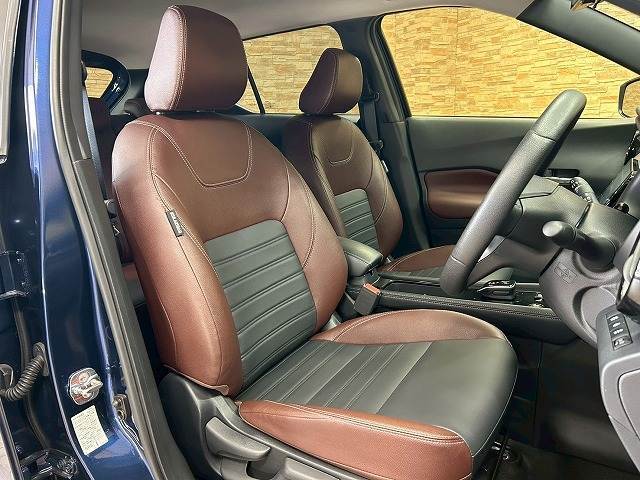 各ブランドのシートカバー取り扱っております、自慢の愛車をアレンジしましょう☆