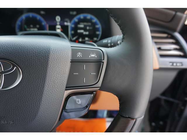 大人気ヴェルファイア！！法人様1オーナー車両の入庫です！メーカー保証継承込みのプライスになっております。お問い合わせお待ちしております。