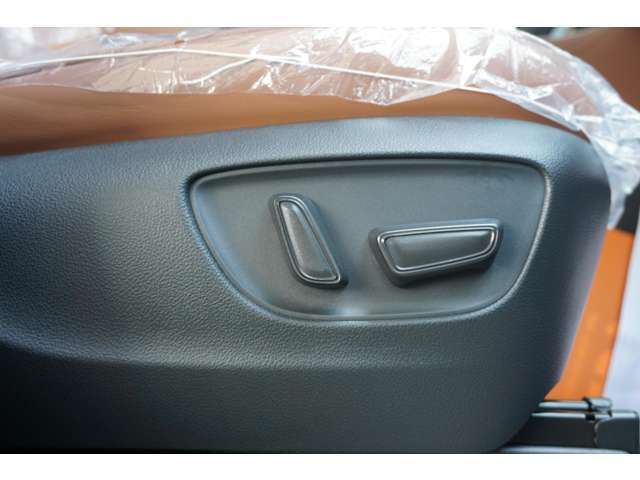 大人気ヴェルファイア！！法人様1オーナー車両の入庫です！メーカー保証継承込みのプライスになっております。お問い合わせお待ちしております。