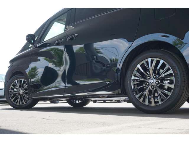 大人気ヴェルファイア！！法人様1オーナー車両の入庫です！メーカー保証継承込みのプライスになっております。お問い合わせお待ちしております。