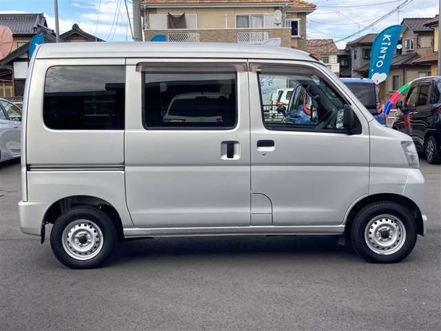 販売だけでなく、車検・修理・鈑金等、車の事なら幅広くトータルサポートさせて頂きます！