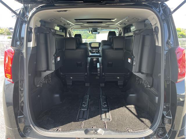 気になる車はすぐにお問い合わせください！画面右側の0066から始まる無料ダイヤルからお問い合わせ下さい！専門スタッフがお車のご質問にお答えいたします！