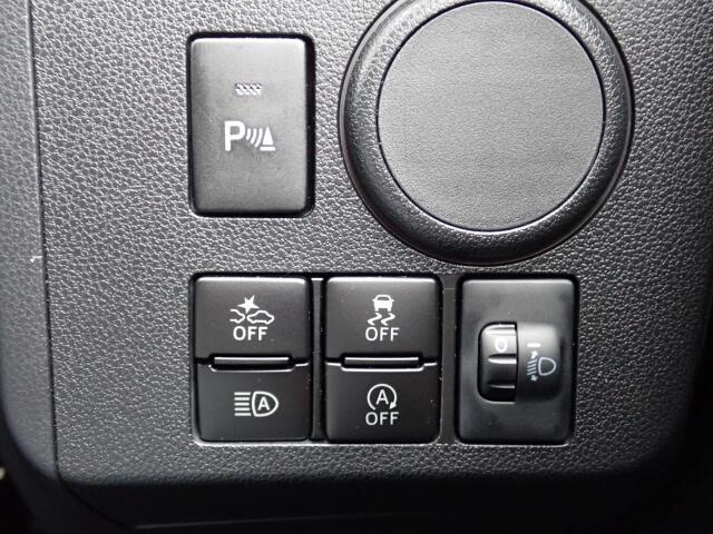 横滑防止機能、衝突回避軽減ブレーキ付きで、より安全にドライブをお楽しみいただけます♪