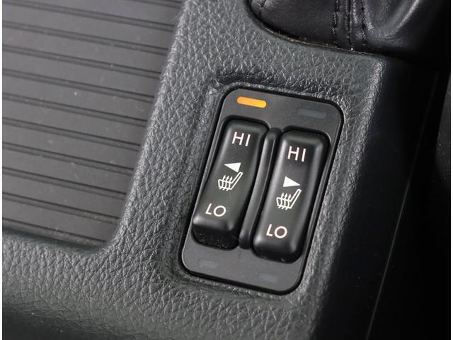 寒い冬に最適なシートヒーター搭載！2段階の温度調整が可能です。