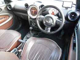 茶系内装　レザーシートカバー　外ナビ付