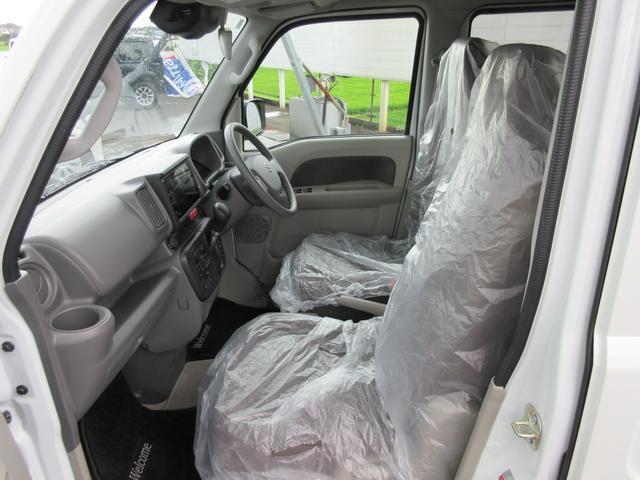 フロントシート！車種によってさまざまなデザインですが、統一感ありますよね～！