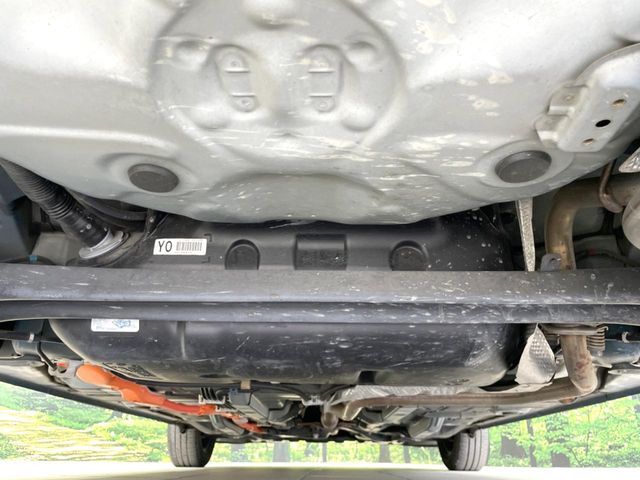 下回りがきれいなうちに、防錆加工の施工がオススメ。降雪地域はもちろん、沿岸部にお住いの方や、趣味でマリン・ウィンタースポーツをされる方に大変好評いただいております。
