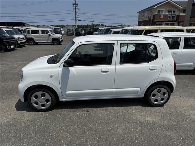 当社は佐賀県最大級の軽自動車専門店です！！届出済未使用車の販売はもちろんオールメーカーの新車販売・買取も行っております。皆様のご来店、心よりお待ちしております。