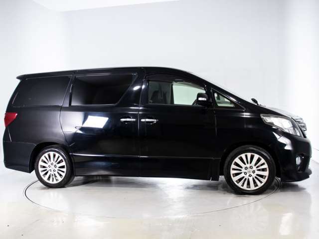 サイドビュー（ホイール交換・ダウンサス・車高調など）のカスタムも承っております