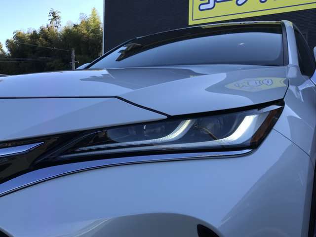 展示車両は、展示前に外装はもちろんの事、内装も隅々まで清掃を行い清潔で快適にご覧いただけるように展示しております☆ご成約時には、外装、内装をチェックして洗車、清掃を行いお客様へ納車いたします。