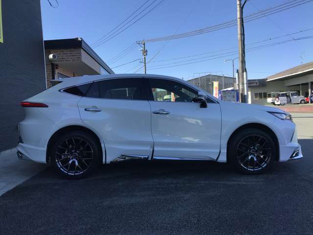 お支払いは、オートローンも取り扱いいたしております。お支払いのシュミレーションも可能！お申込みは、審査時間が短く、手続きが簡単！審査に不安な方も一度ご来店いただきご相談ください。ご来店お待ちしてます！