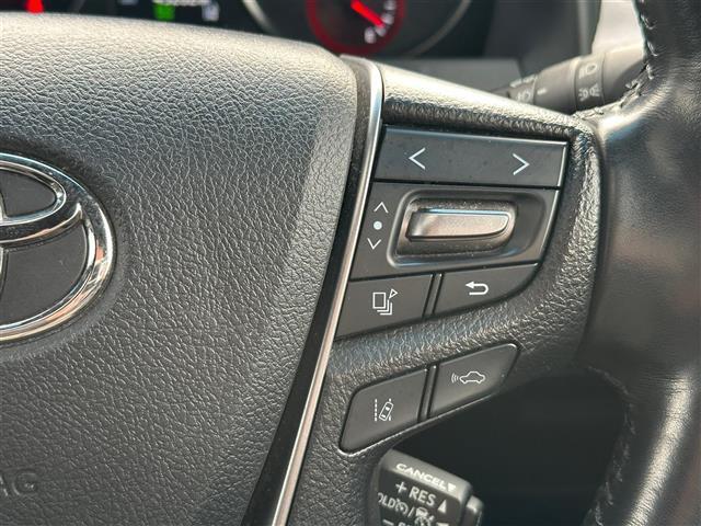 【運転席操作部】快適なドライブを楽しむための機能が装備されています！運転席から触れるので、使いやすいです！除菌プランいれていただくと、さらに清潔で安心していただけます！