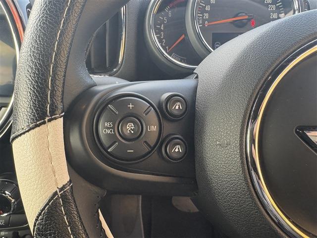 ☆広々とした展示場をご用意しています！場内での試乗も大歓迎です。納得のいく買い物ができるまでしっかりとお手伝いさせていただきます！☆