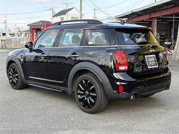 ☆ミニバン、セダン、コンパクトカー、軽自動車etc　展示台数常時100台以上だからきっと見つかるお気に入りの1台！皆様のご来店・お問合せ当店スタッフ一同、心よりお待ちいたしております☆