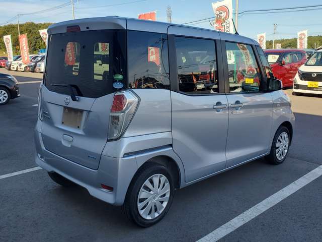 国の規定を受けた自社工場で国家資格を持った整備士が整備付車検・納車前点検をし快適なカーライフをお届けします。