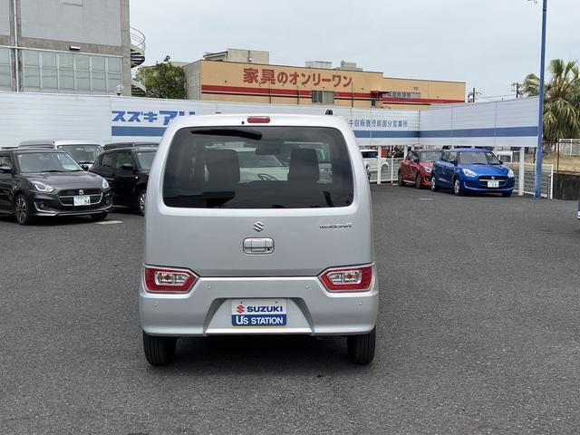 後退時ブレーキサポート機能搭載☆リアバンパーに4つのセンサーを内蔵し、車両後方にある障害物を検知！衝突回避をサポートします♪
