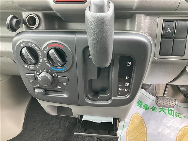 当店では、メーター改ざん車、盗難車、水没車、重度の修復歴車は販売致しません！軽度の修復歴（使用上問題のないお車）は全て公表致しますので、ご安心下さい！