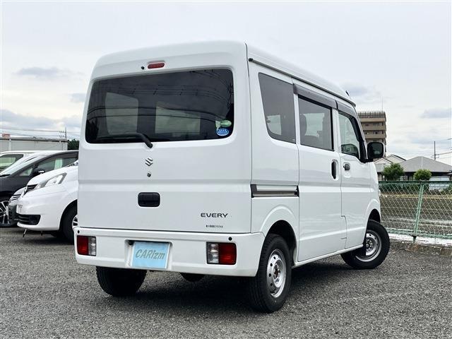 アフターパーツの取付もお任せください！ドライブレコーダーや、ナビの入れ替え、アルミホイール、スタッドレスタイヤなど、ご希望のオプションがございましたらお気軽にご相談くださいませ。
