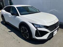 認定中古車延長保証でさらなる安心をご提供します。1.無償で付帯される認定中古車保証と同じ保証を延長 2.走行距離無制限で保証 3.アシスタンス付帯で24時間安心 4.保証期間は1年、2年からお選びいただけます