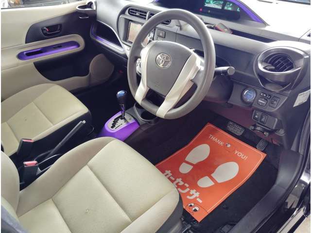 広々として運転しやすい車内には定評があります！