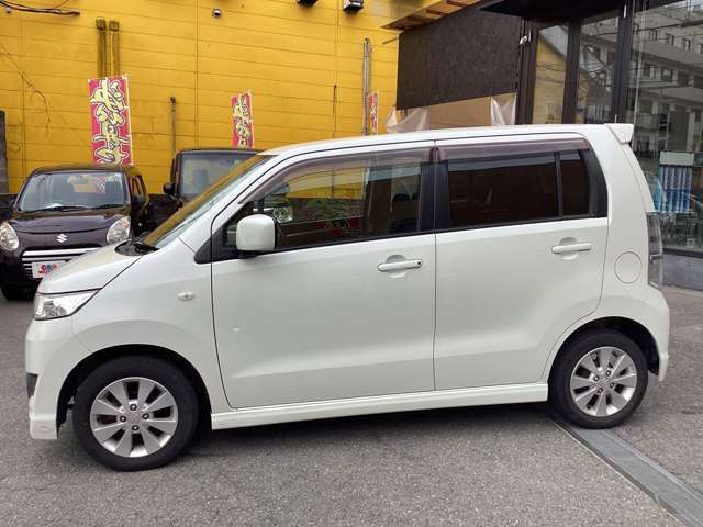 カーセンサーに掲載しきれない車も実はたくさんあります◎ご希望のグレードやカラーなどございましたらお気軽にお問い合わせください♪