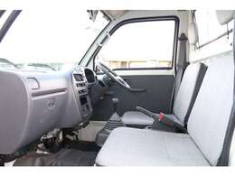 こちらの車両は新車で弊店が販売させていただたものになります。