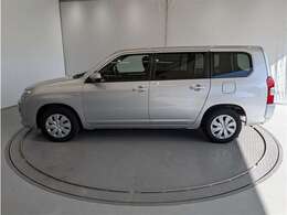 1年間の走行距離無制限のロングラン保証付きです。また、さらに安心をお求めの方には1年～2年の保証延長ができる（有償）もお選びいただけます。