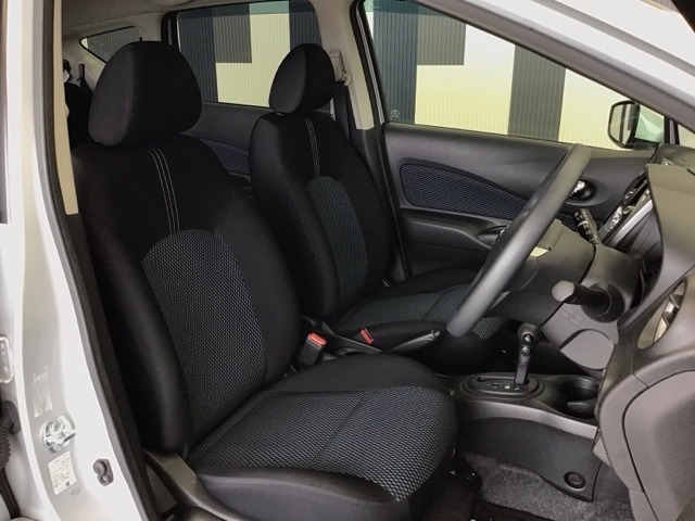 車内は徹底的にクリーニングされているので、快適にお乗りいただけます。