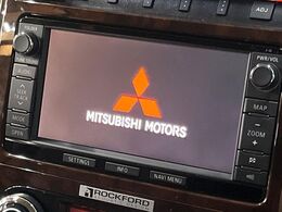 【純正ナビ】人気の純正ナビを装備。オーディオ機能も充実しており、Bluetooth接続すればお持ちのスマホやMP3プレイヤーの音楽を再生可能！毎日の運転がさらに楽しくなります！！
