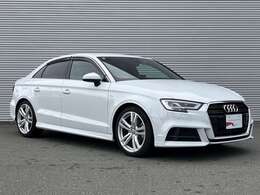 店舗間で車両移動をしている場合もございます。ご来店の際は車両状況をご案内いたします。お気軽にお問合せ下さい。