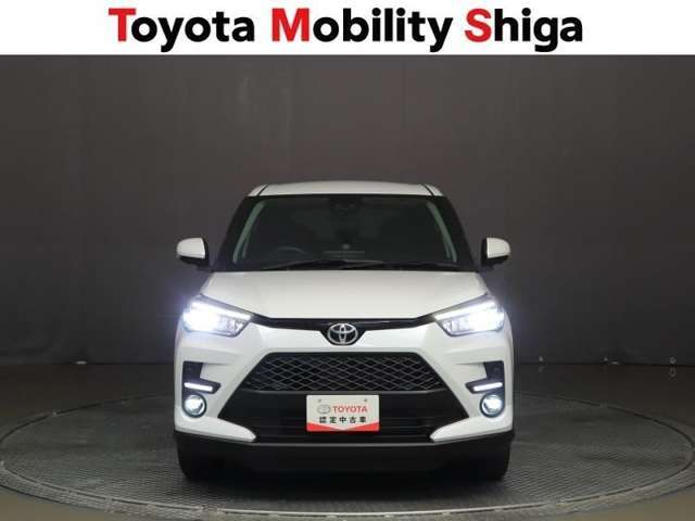 ハイビームとロービームを自動で切り替えるオートマチックハイビームが装備されています。