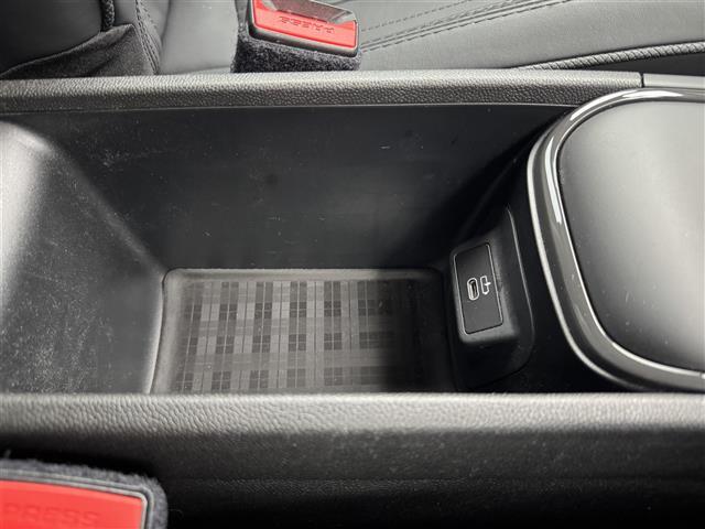 ●国産車は最長10年保証、輸入車は最長5年保証までの有料プランに変更が可能です！（別途対象車両の基準あります。）●期間内の修理回数に制限はありませんが、累積上限金額がございます。